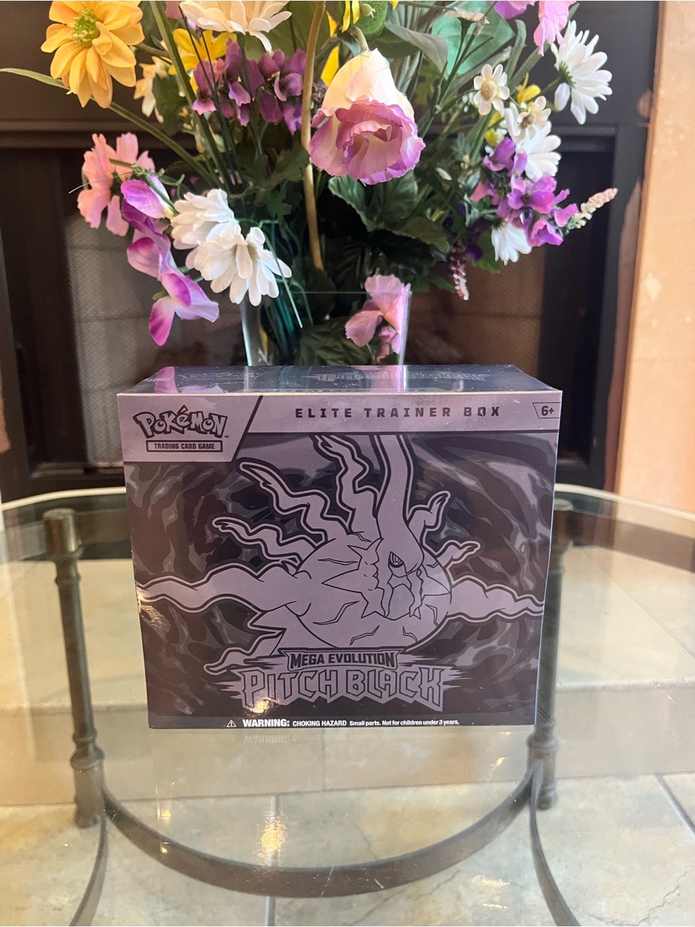 Pokemon TCG Mega Evolution: Pitch Black Elite Trainer Box